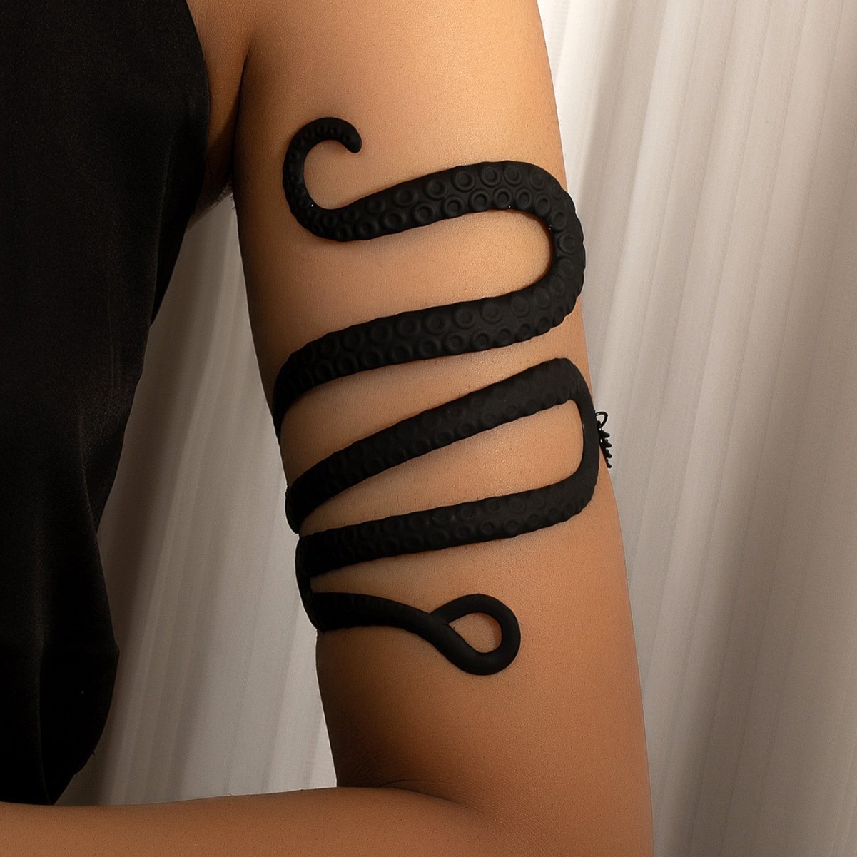 Edgy Alloy Snake Arm Cuff - Pu - Body Jewelry High End review and price